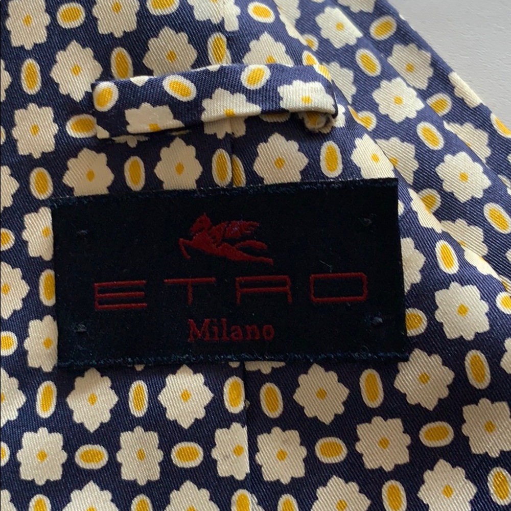 Etro Tie - Picture 2 of 3